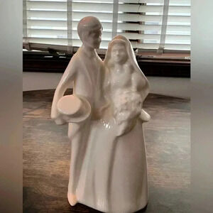 VINTAGE: Royal Doulton Images | Bride and Groom.